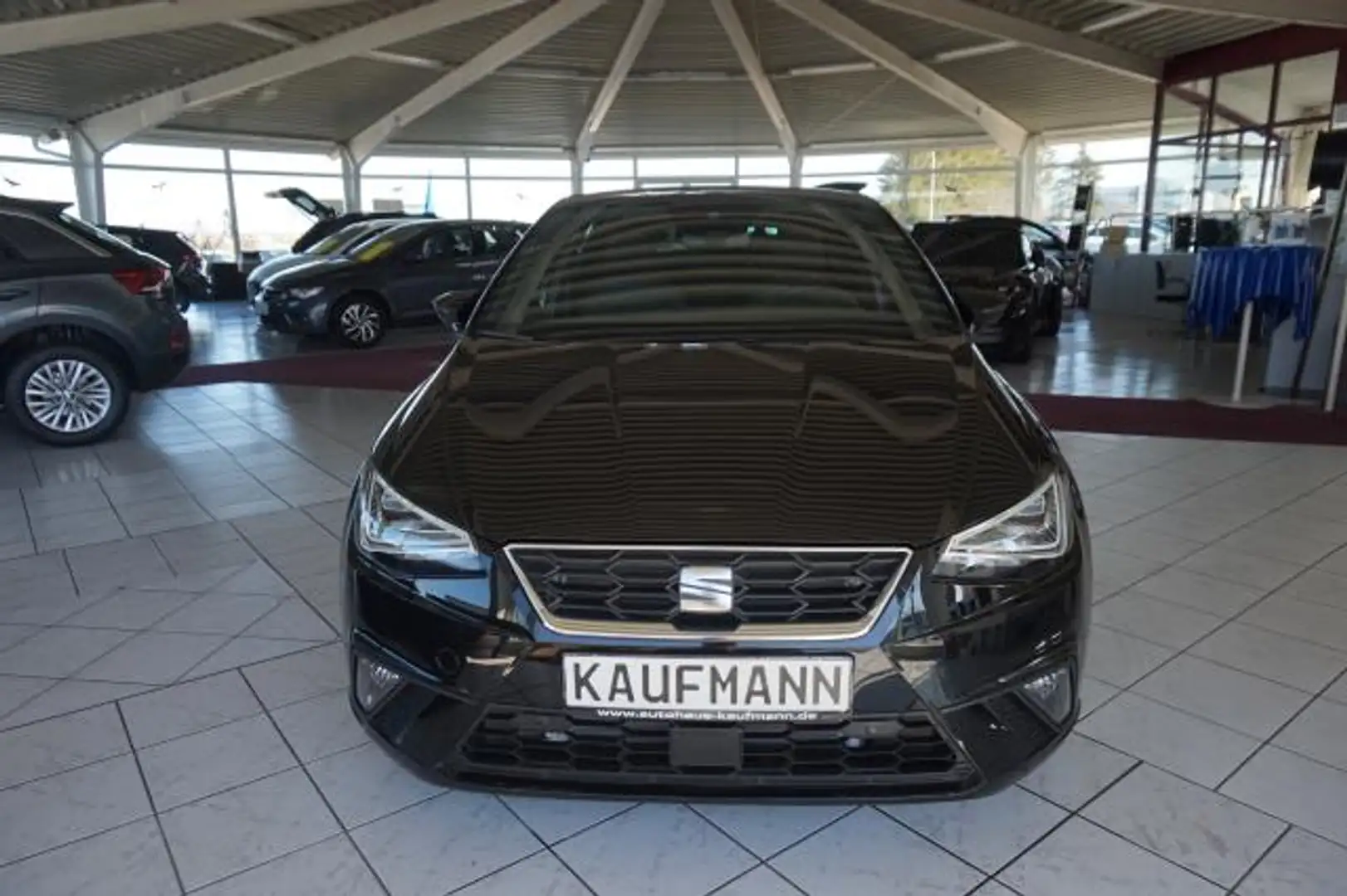 SEAT Ibiza IBIZA FR 1,5 TSI DSG KAMERA DINAMICA ACC 18" PDC S Schwarz - 2