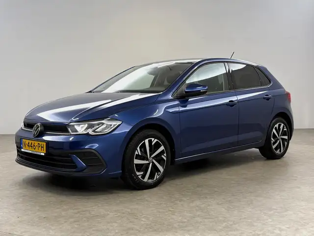 Volkswagen Polo view 7