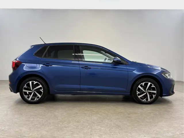 Volkswagen Polo view 10
