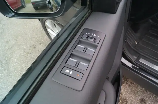 Land Rover Discovery 5 D250 AWD Aut. Ansicht 8