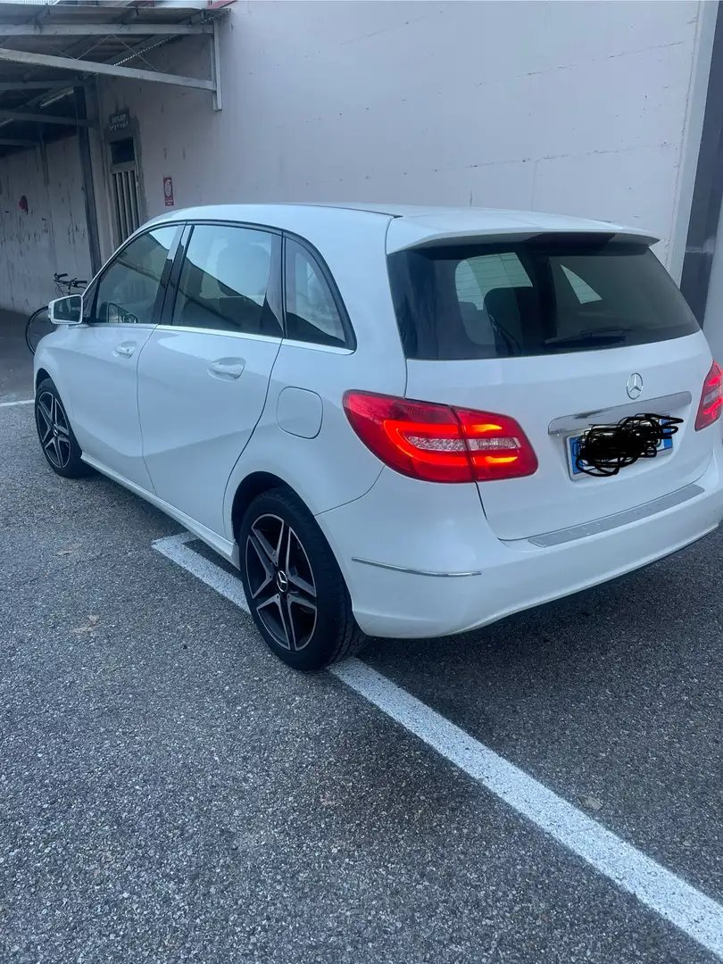 Mercedes-Benz B 180 cdi be Premium - 2