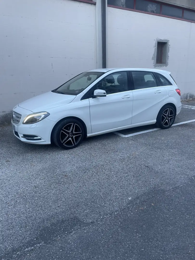 Mercedes-Benz B 180 cdi be Premium - 1