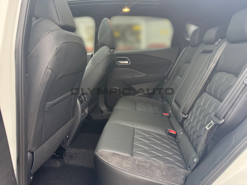 Nissan Qashqai 1.3 DIG-T MHEV Tekna+ Xtronic 4x4 HUD LM — photo 11