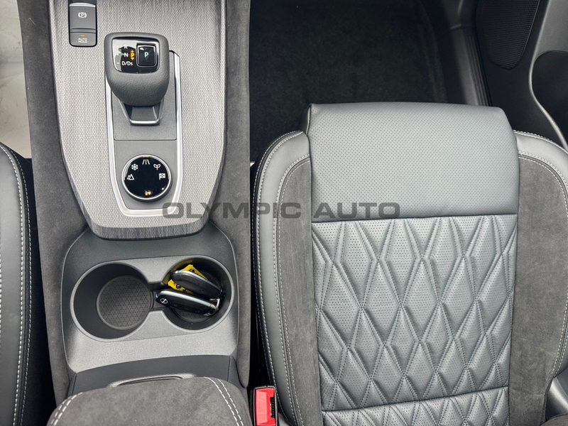 Nissan Qashqai 1.3 DIG-T MHEV Tekna+ Xtronic 4x4 HUD LM — photo 15