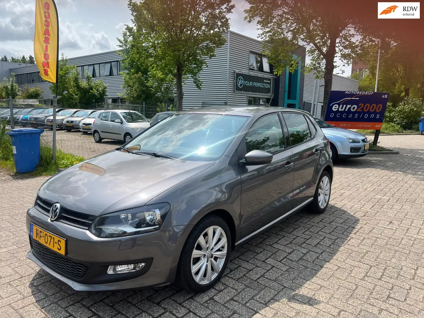 Volkswagen Polo 1.2-12V Comfortline - AIRCO - 5 DEURS ! Grijs - 1