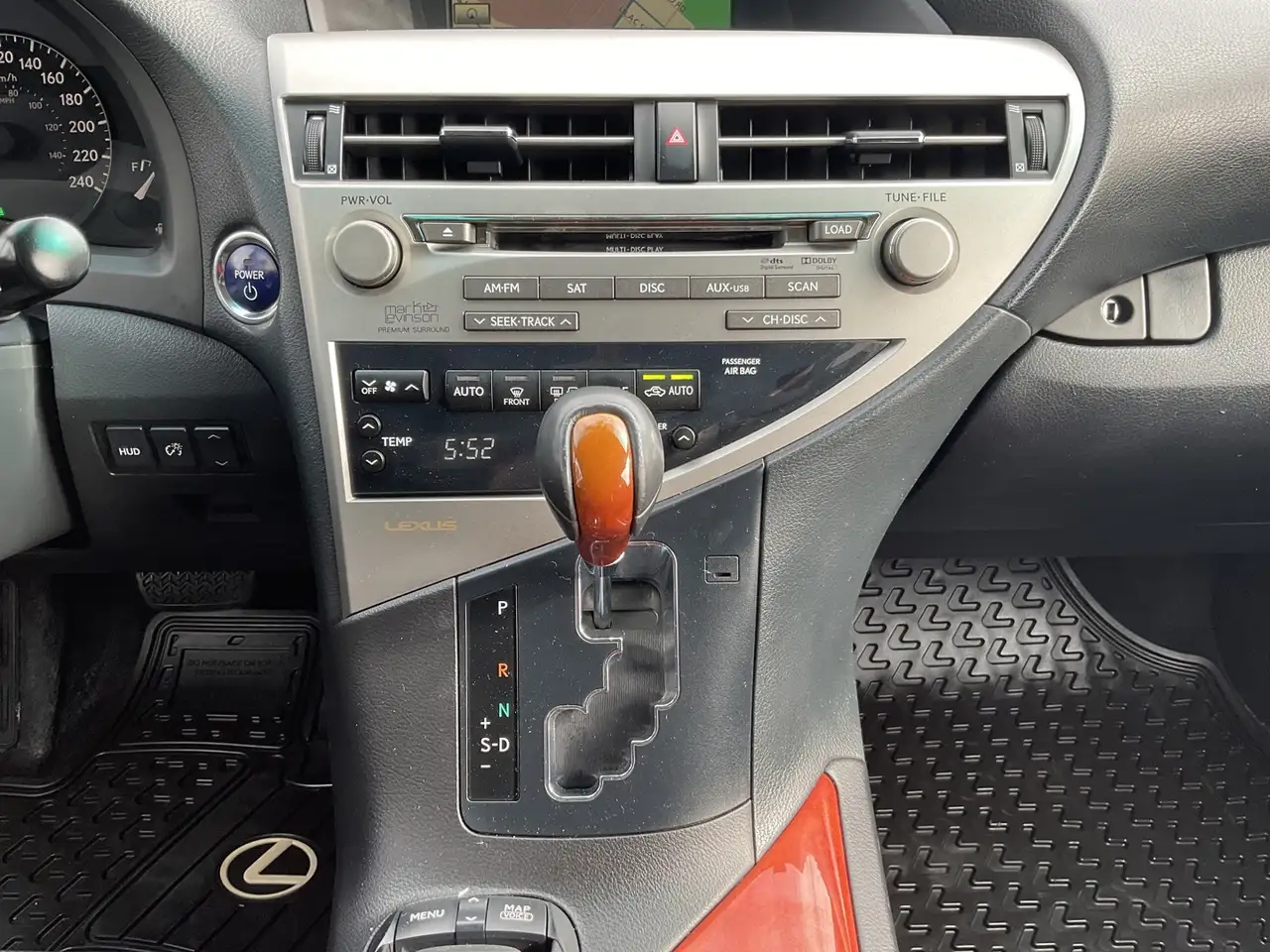 Lexus RX снимка Lexus RX