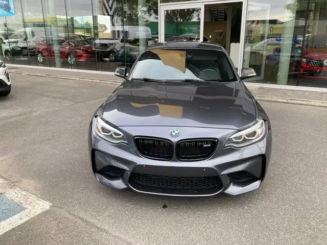 BMW M2 view 2