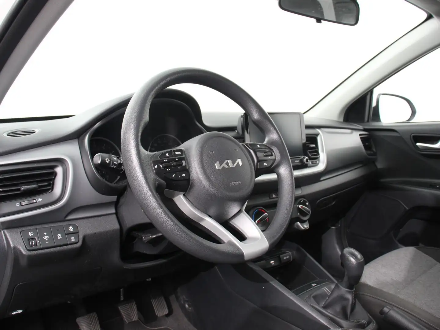 Kia Stonic 1.0 T-GDi 100pk ComfortLine | Navigatie | Apple Ca Wit - 2