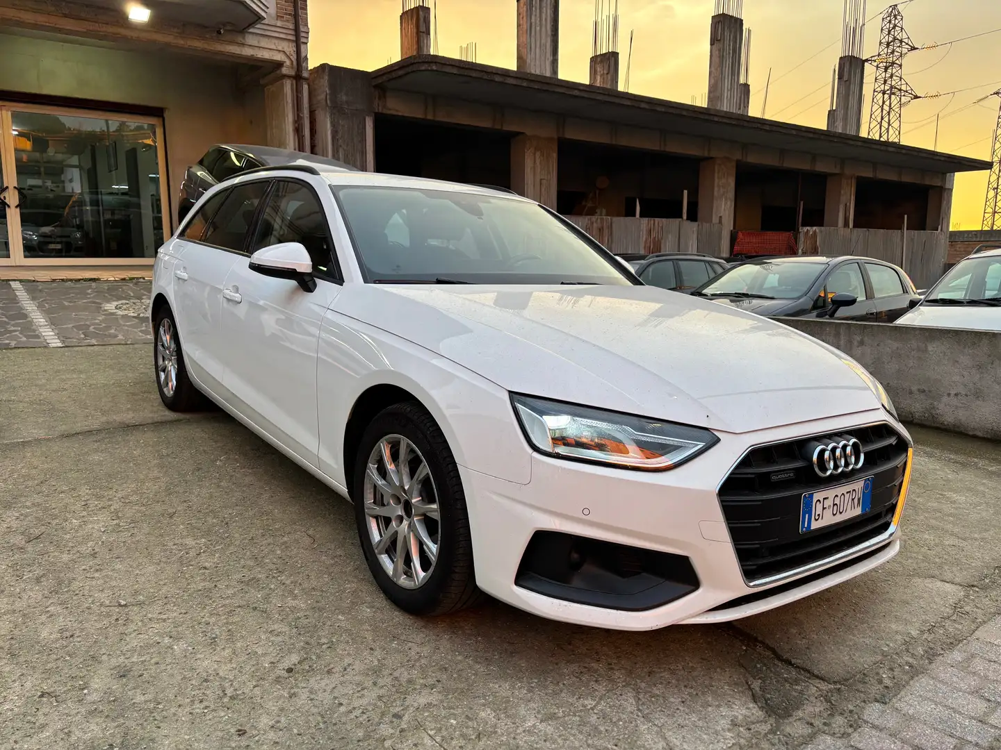 Audi A4 A4 Avant 40 2.0 tdi Business quattro s-tronic Bianco - 1