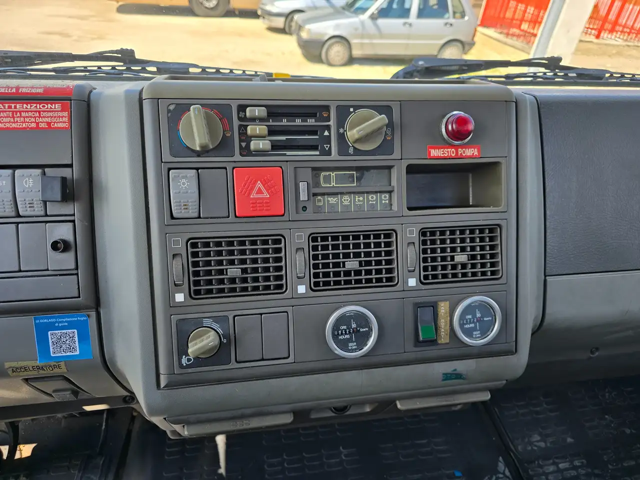 Iveco EUROCARGO 130E18 CESTELLO 22MT, foto 8