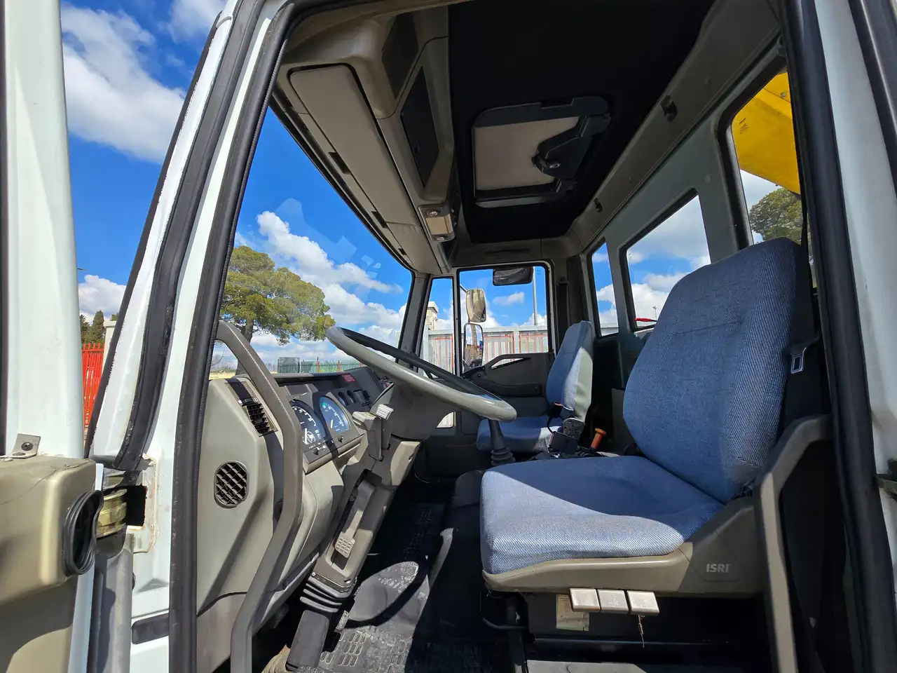 Iveco EUROCARGO 130E18 CESTELLO 22MT, foto 4