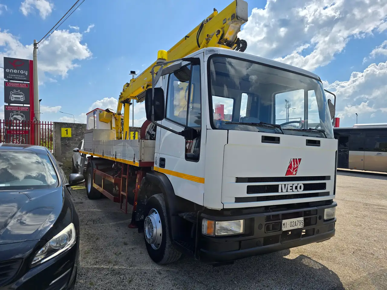 Iveco EUROCARGO 130E18 CESTELLO 22MT, foto 3