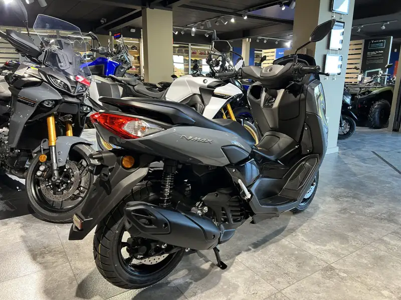 Yamaha NMAX - foto 3