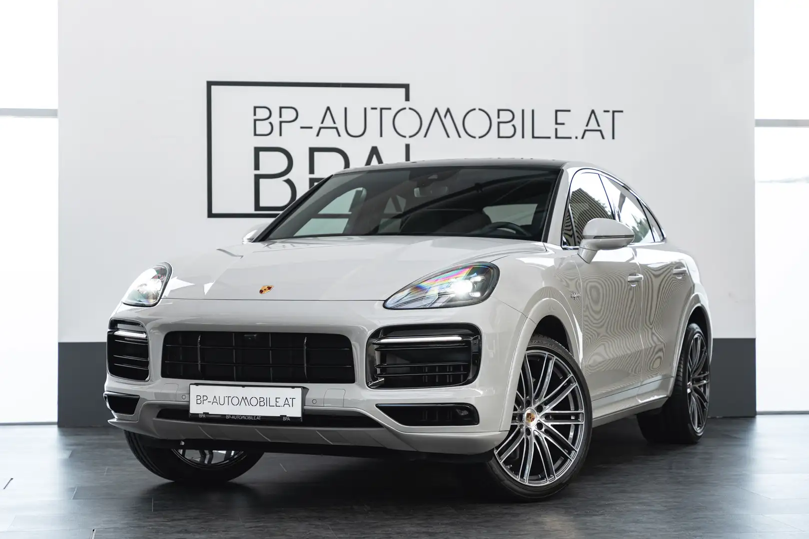 Porsche Cayenne Coupe E-Hybrid PHEV 17,9 kWh Aut. // WENIG KM // Grigio - 1