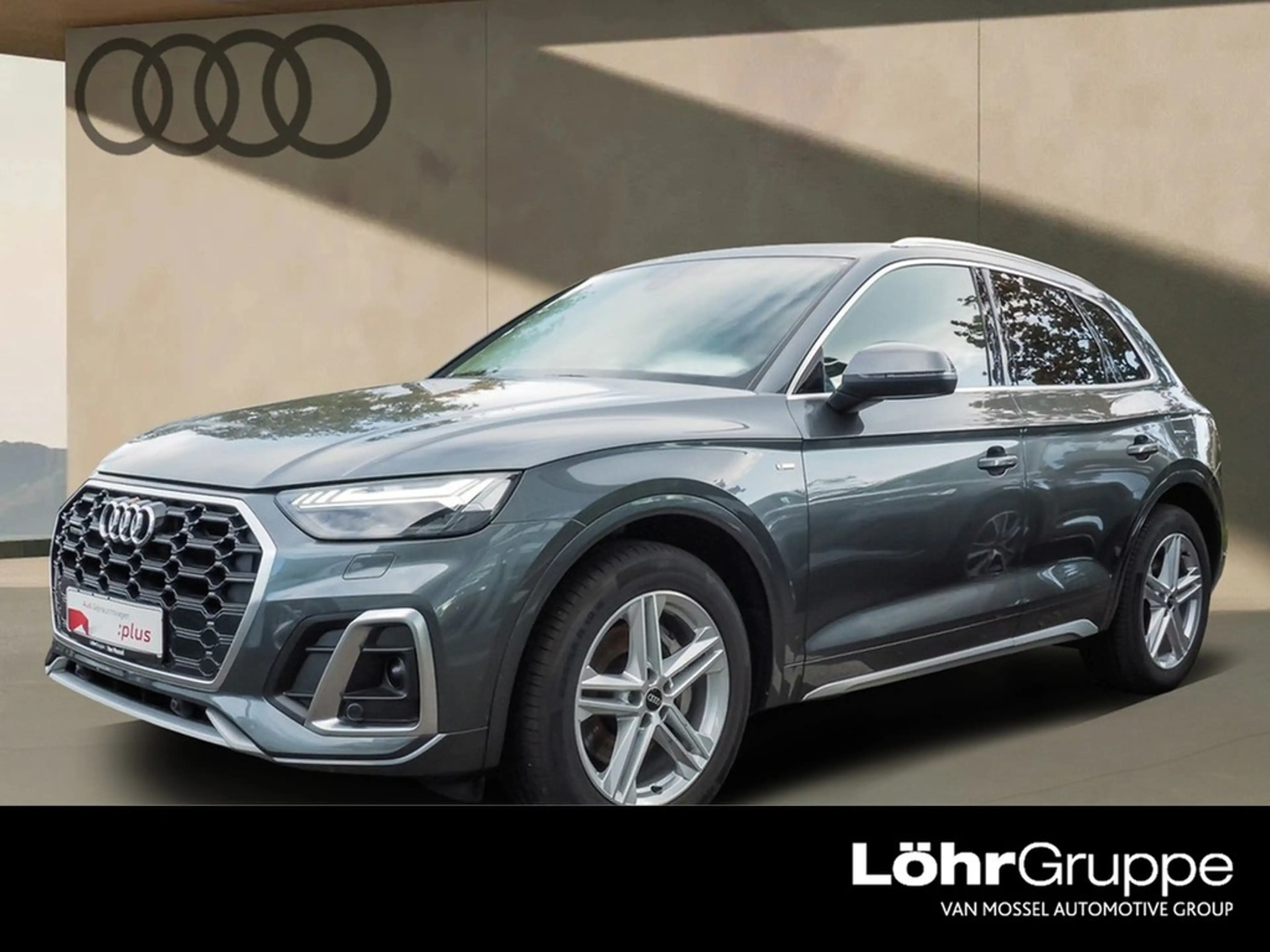 Audi Q5 50 TFSI e quattro S line PANO*AHK*R-CAM*NAVI*AC...