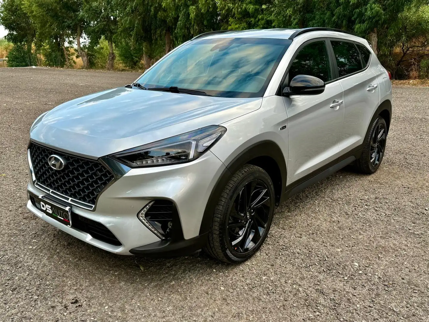Hyundai TUCSON HYUNDAI TUCSON 1.6 CRDi N LINE/ UNI PROPRIETARIO Silber - 1
