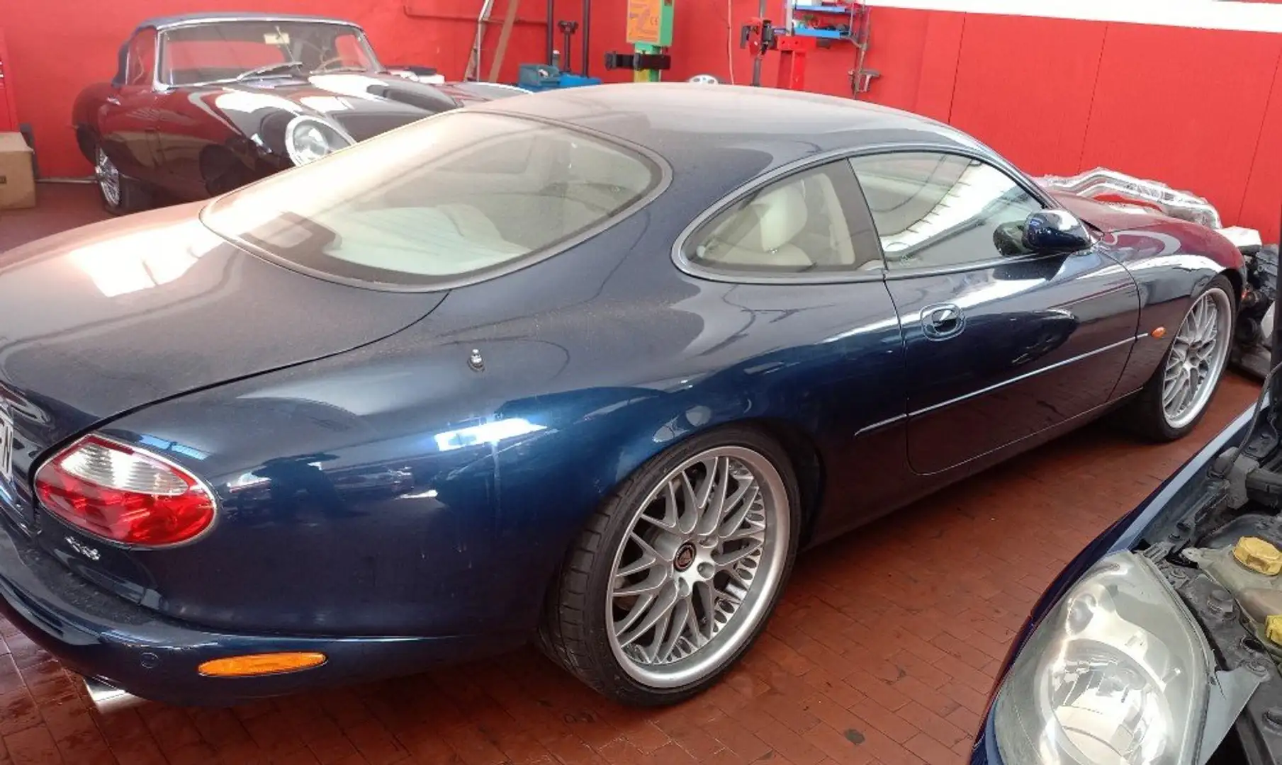 Jaguar XK8 XK8 Coupe 4.0 Modrá - 2