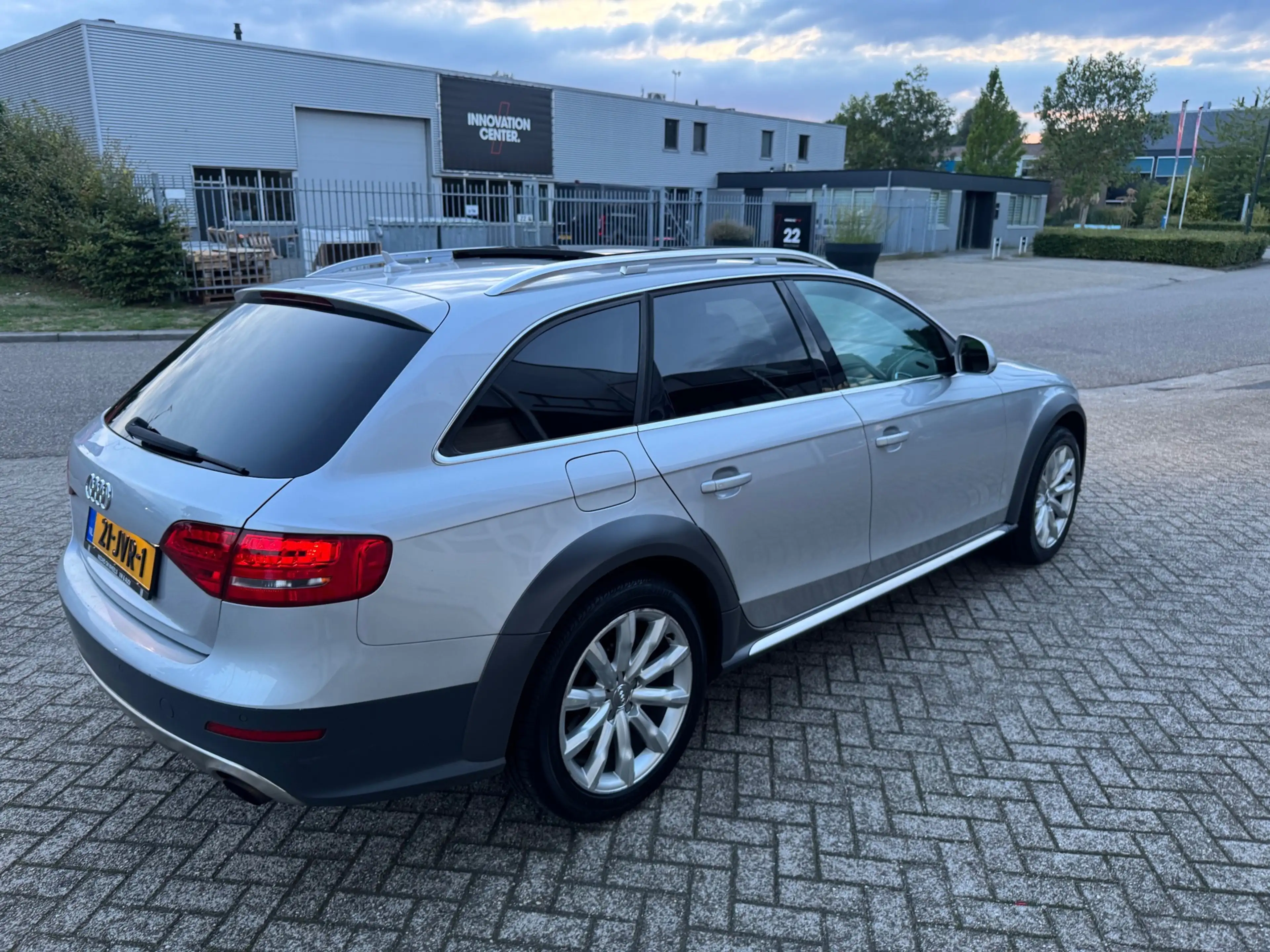 Audi A4 allroad quattro 2.0 TFSI Pro Line Panodak,Half leer,Trkhaa — photo 5