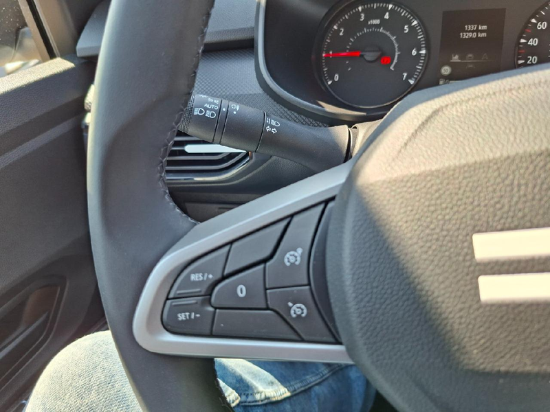 Dacia Sandero Essential*AppleCar*Tempo*Klima*DAB — photo 15