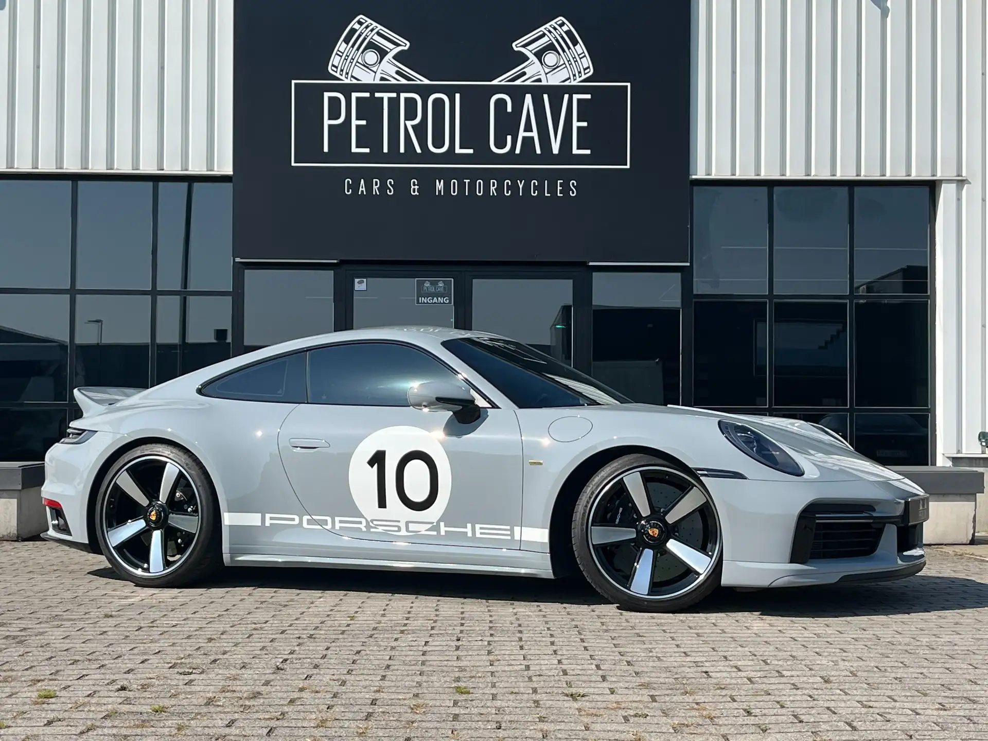 포르쉐 911 Sport Classic 2022 화이트 사진 1