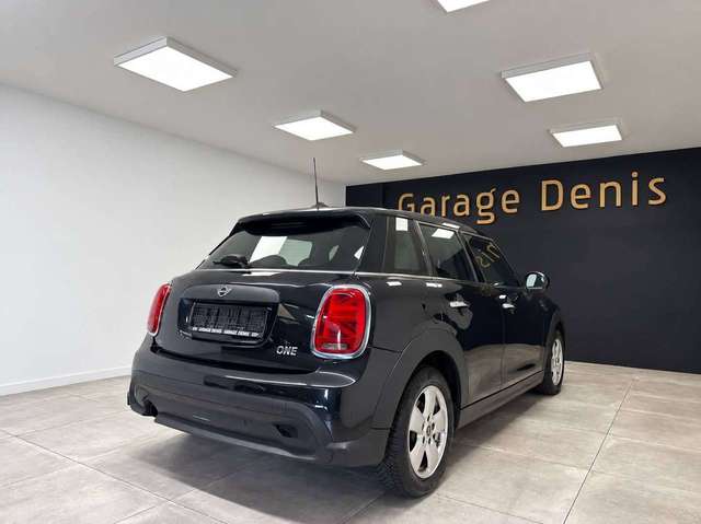 MINI One — photo 6