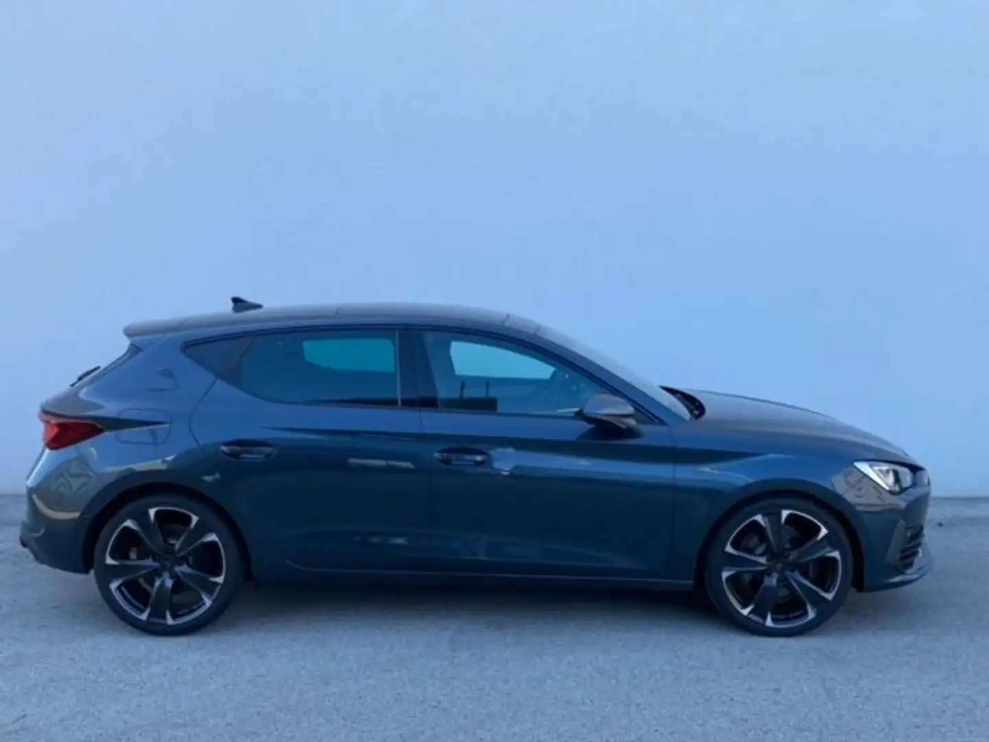 CUPRA Leon VZ 300 Gris - 2