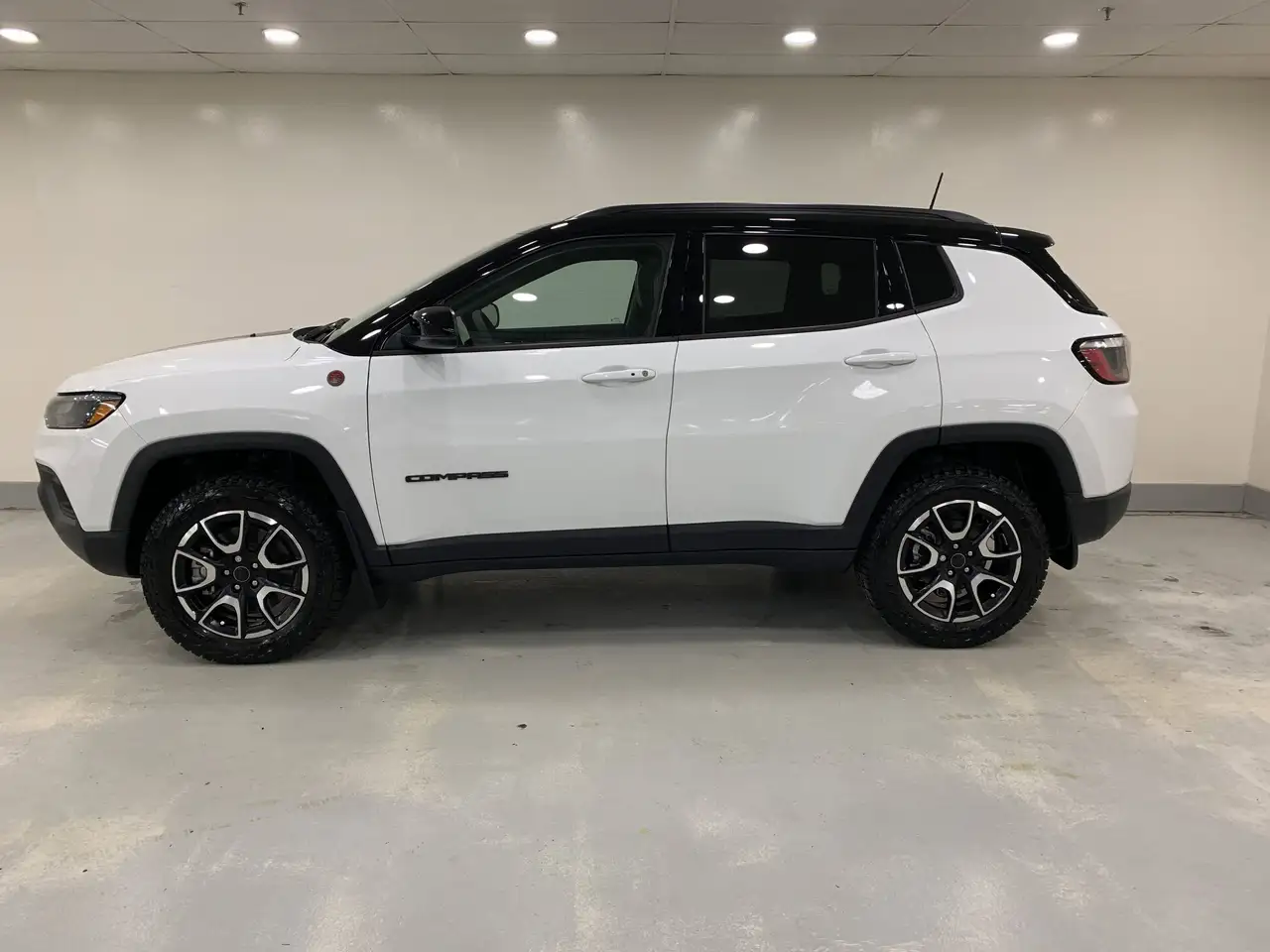 Jeep Compass снимка Jeep Compass