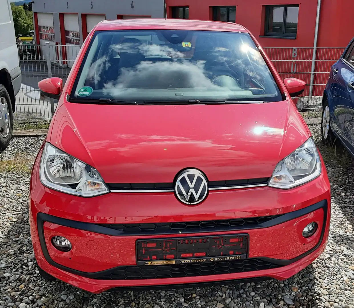 Volkswagen up! Basis Rouge - 1