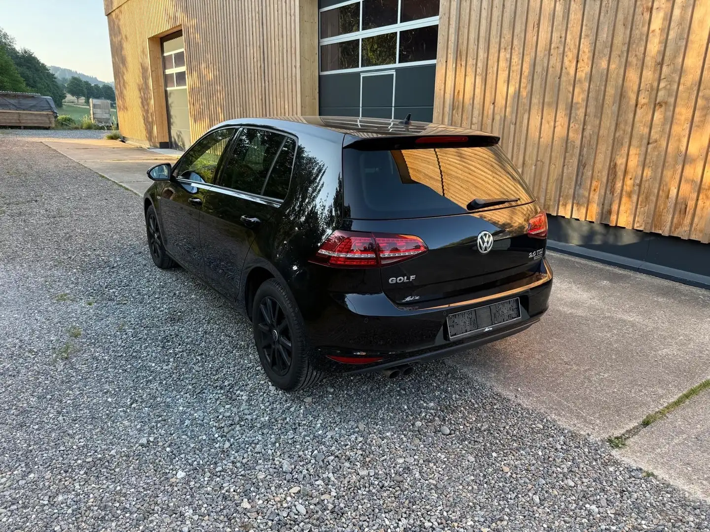 Volkswagen Golf Golf 2.0 BlueTDI Cup Černá - 2