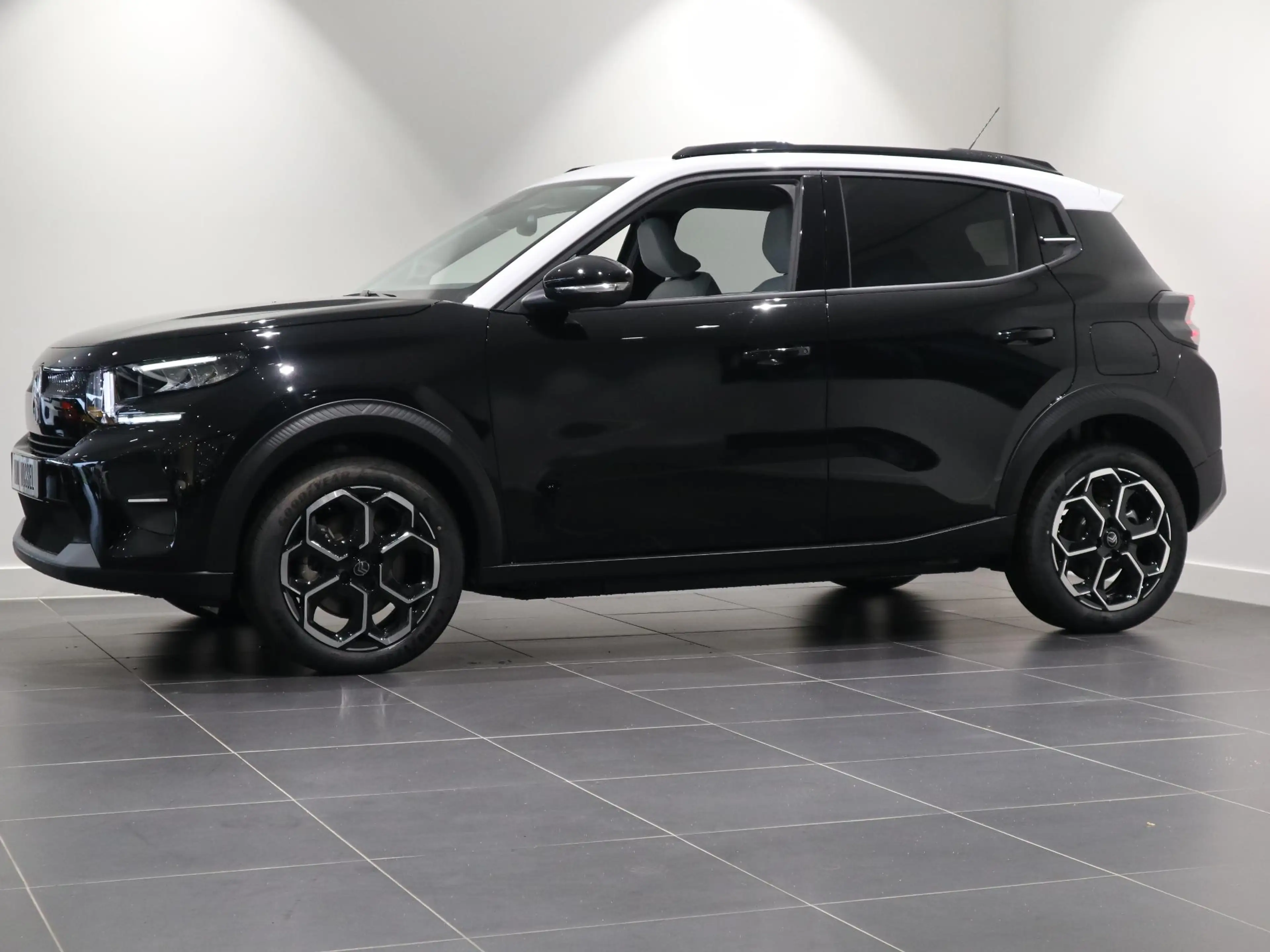 Citroen C3 Turbo 100pk Max - DIRECT RIJDEN UIT VOORRAAD! - AC — photo 3