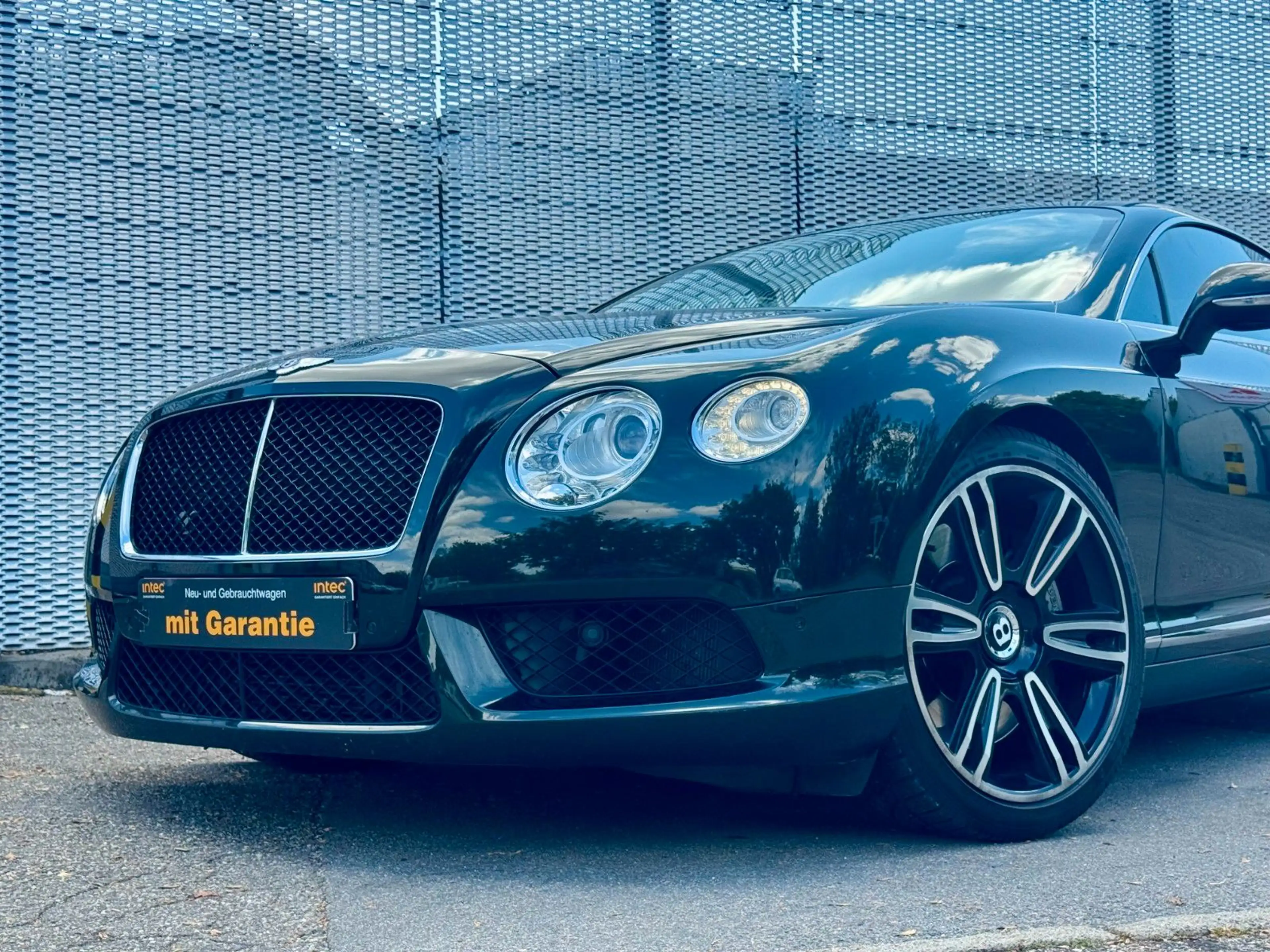 Bentley Continental GT 4.0 *Midnight Emerald — photo 2