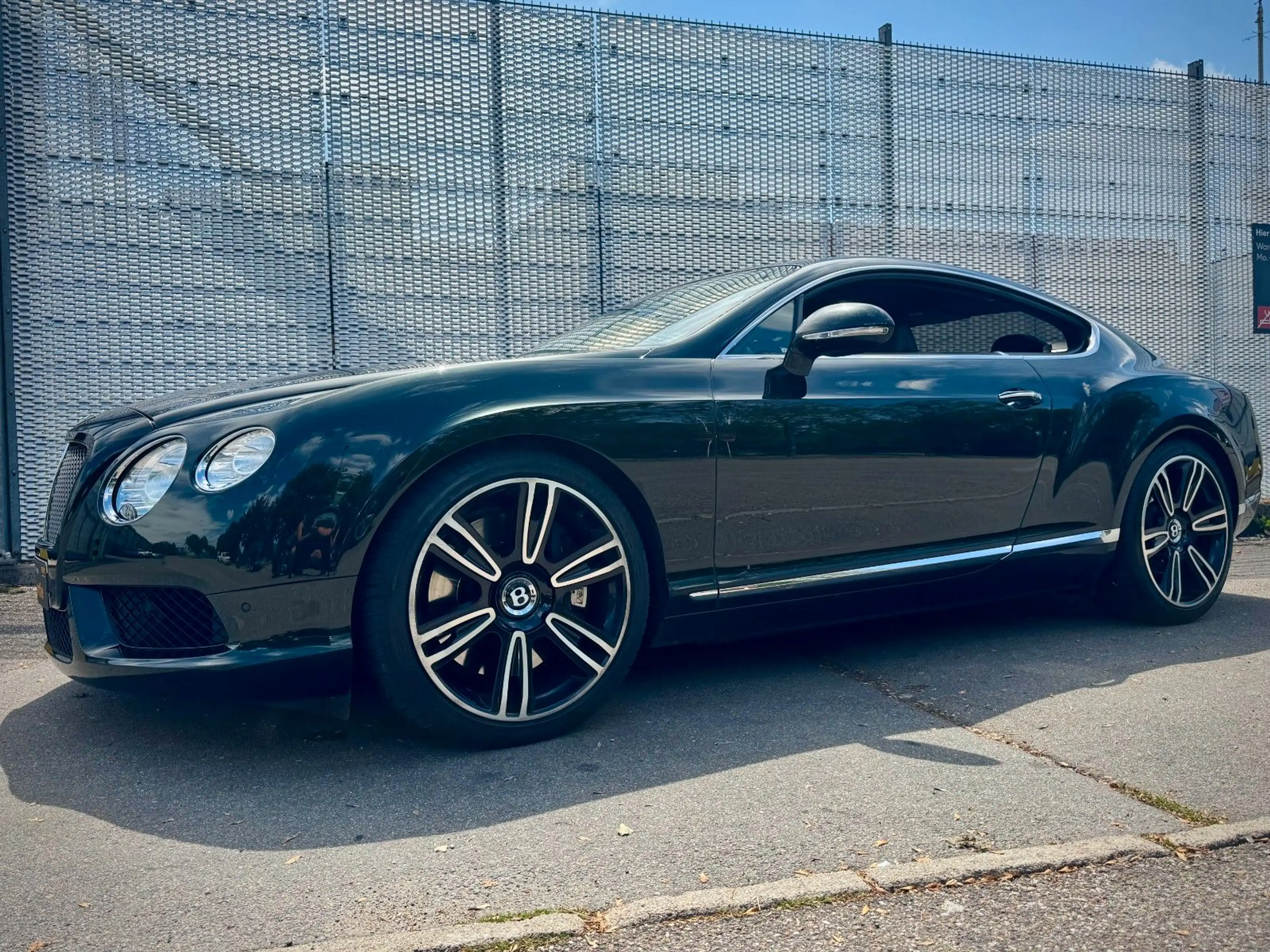 Bentley Continental GT 4.0 *Midnight Emerald — photo 4