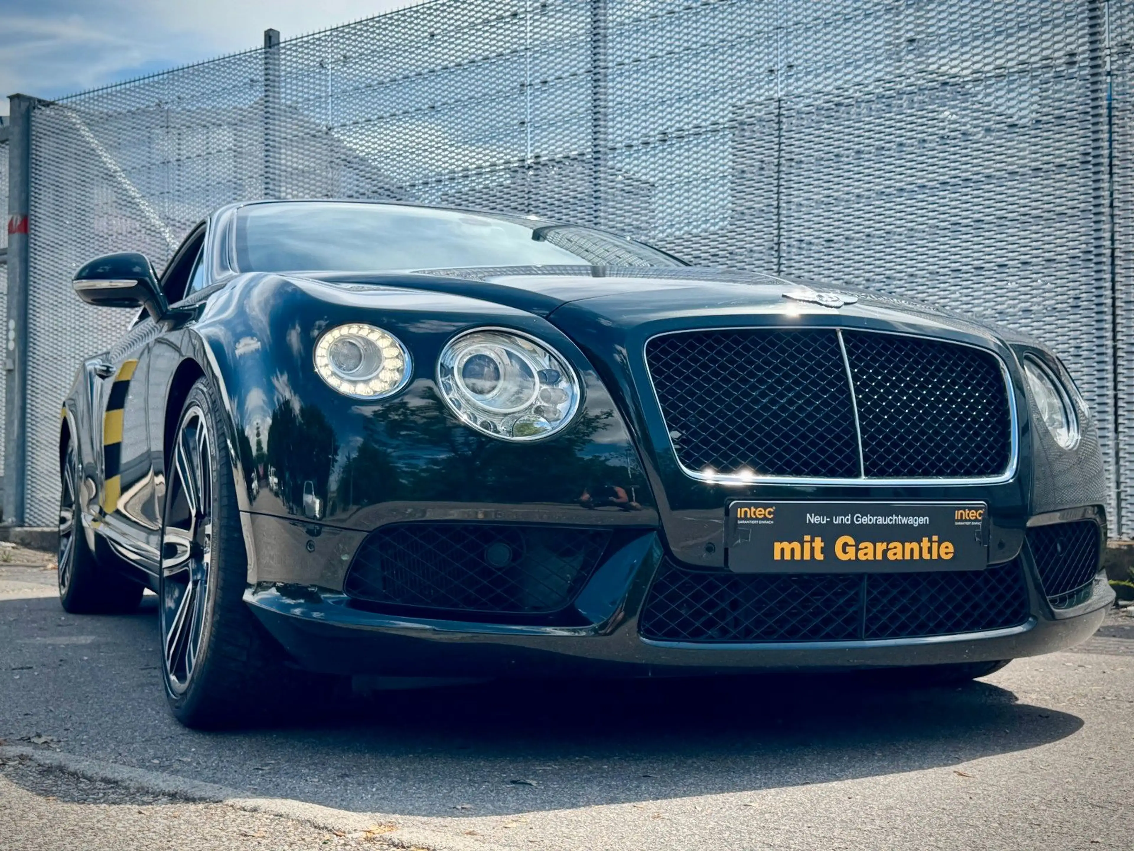 Bentley Continental GT 4.0 *Midnight Emerald — photo 12