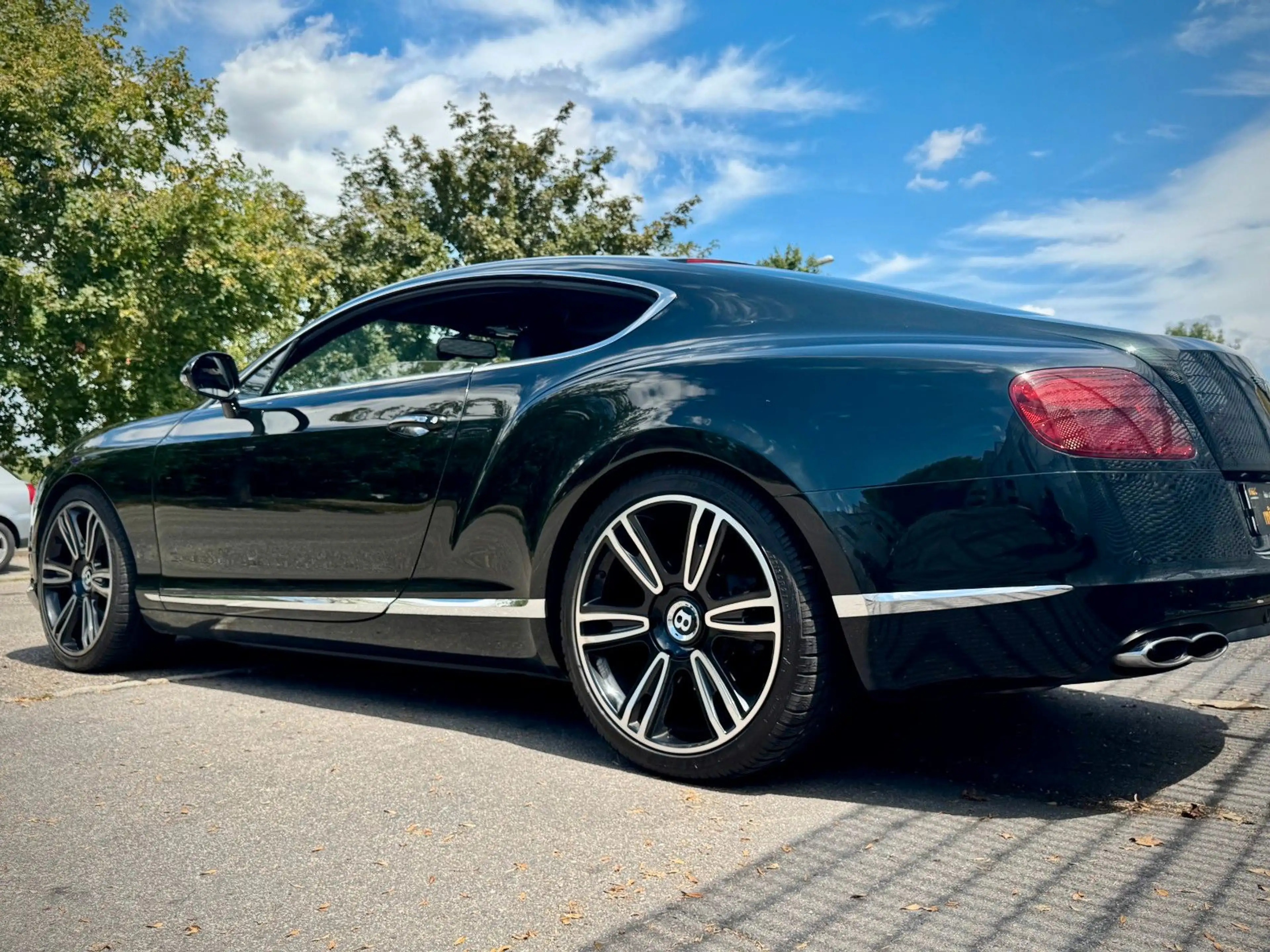 Bentley Continental GT 4.0 *Midnight Emerald — photo 5