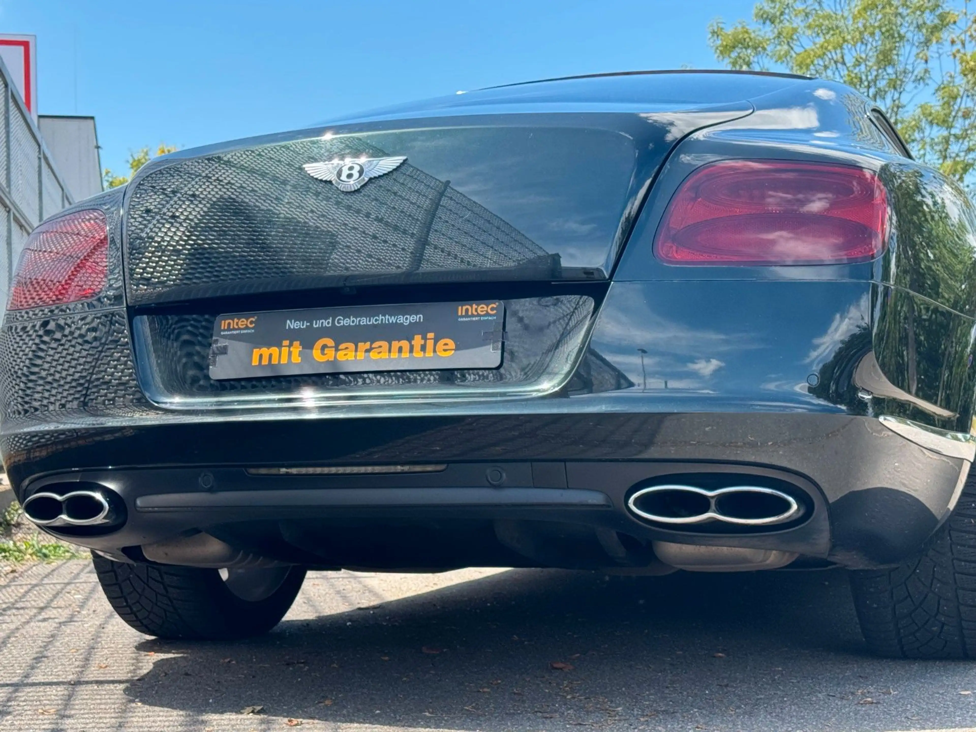 Bentley Continental GT 4.0 *Midnight Emerald — photo 14