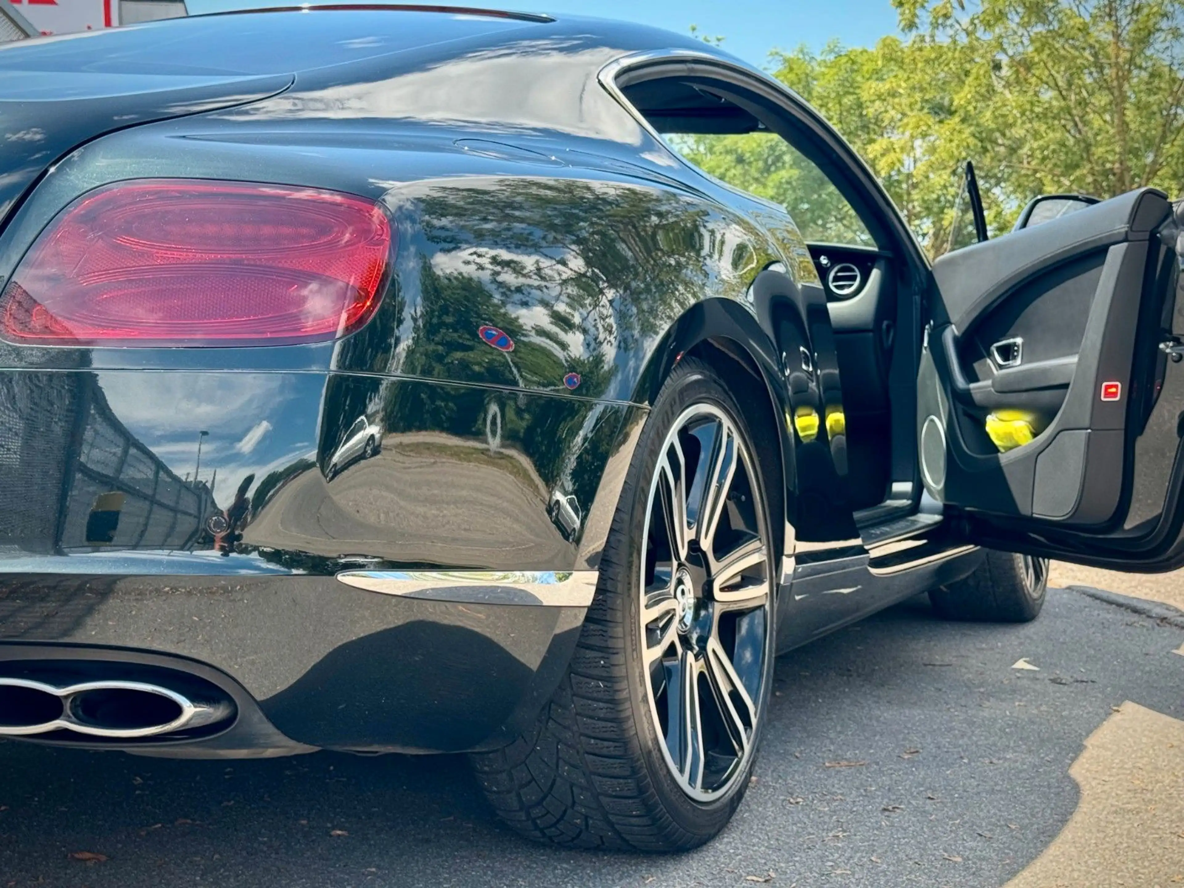 Bentley Continental GT 4.0 *Midnight Emerald — photo 13