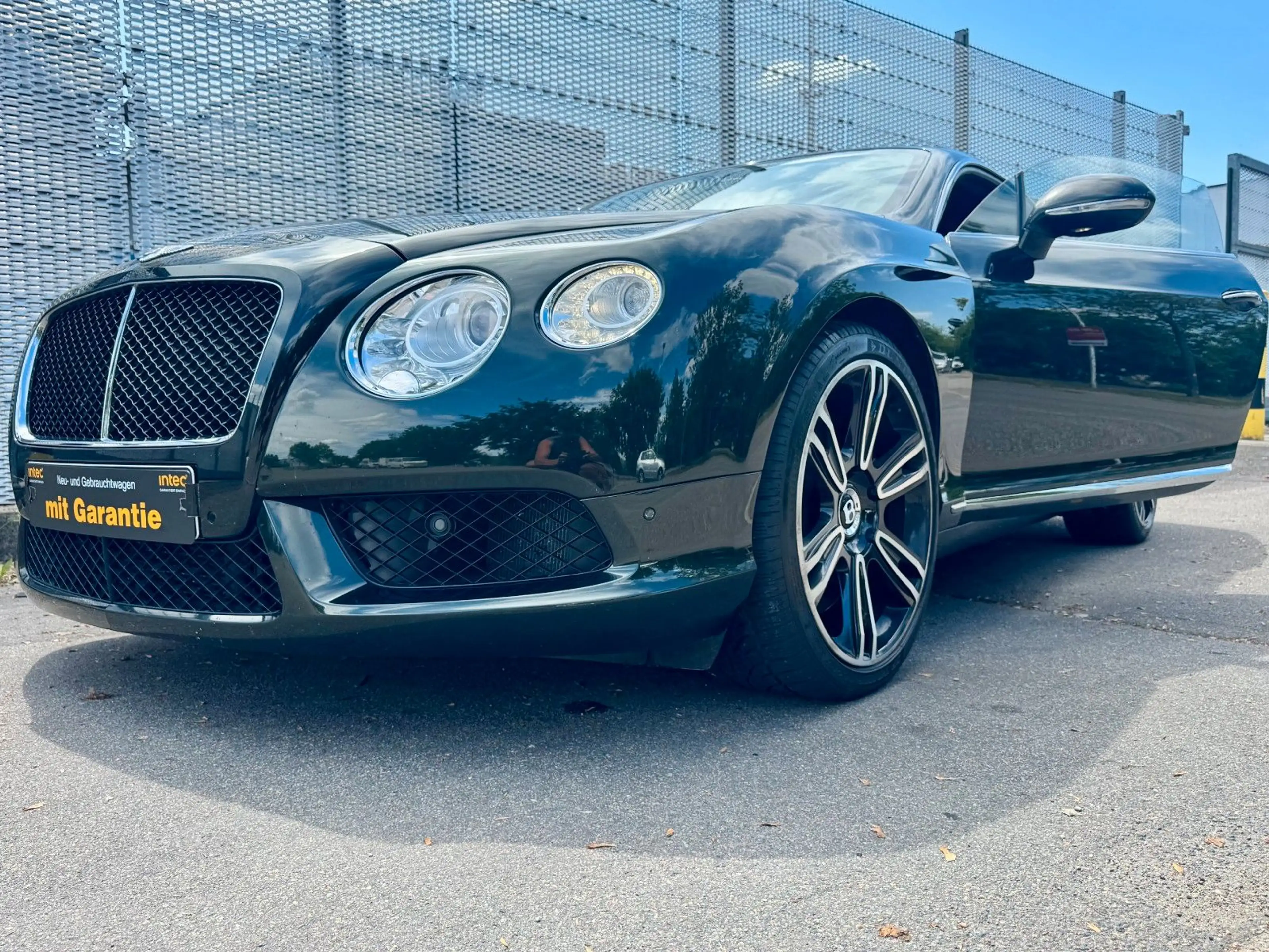 Bentley Continental GT 4.0 *Midnight Emerald — photo 3