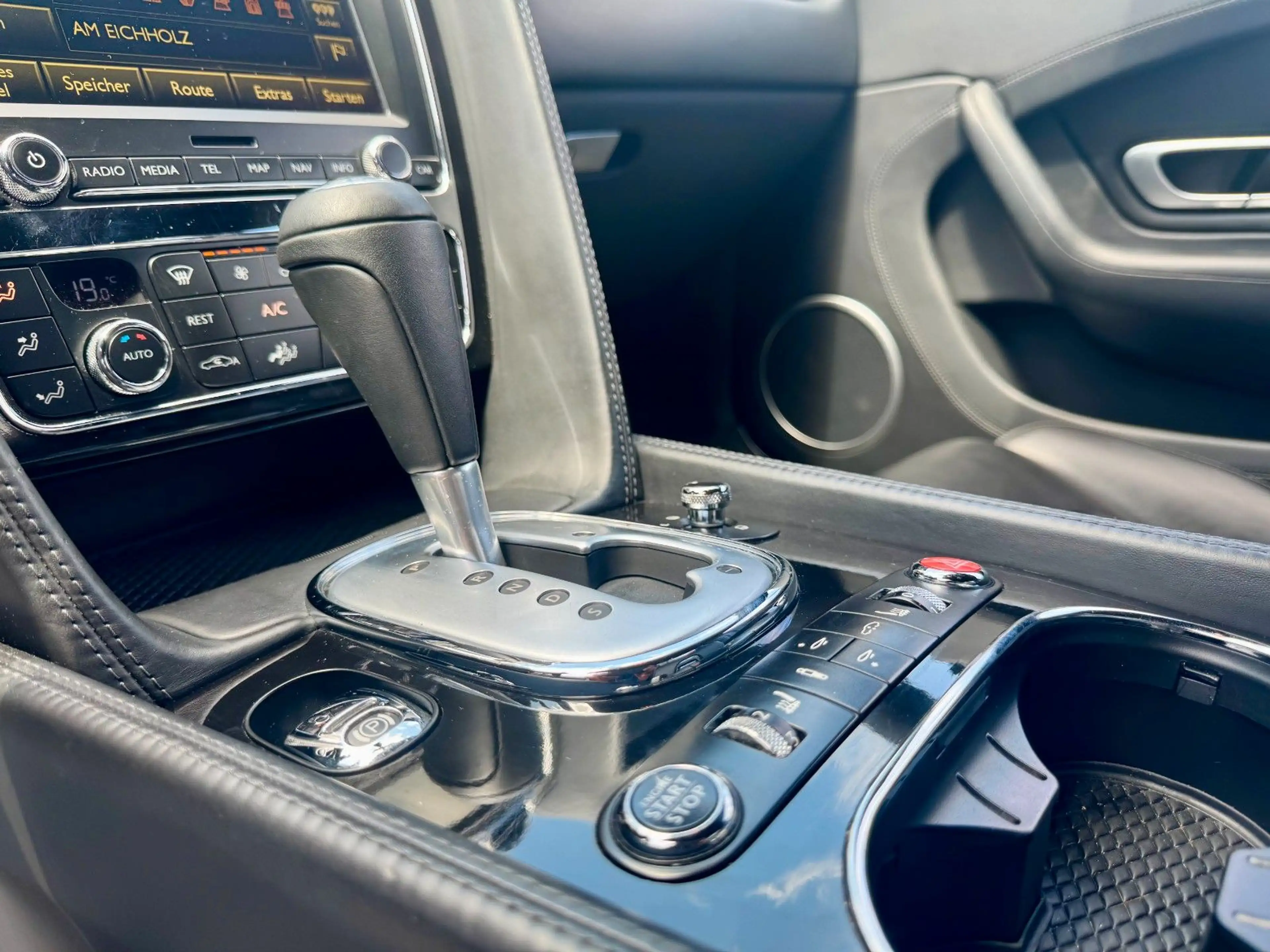 Bentley Continental GT 4.0 *Midnight Emerald — photo 24