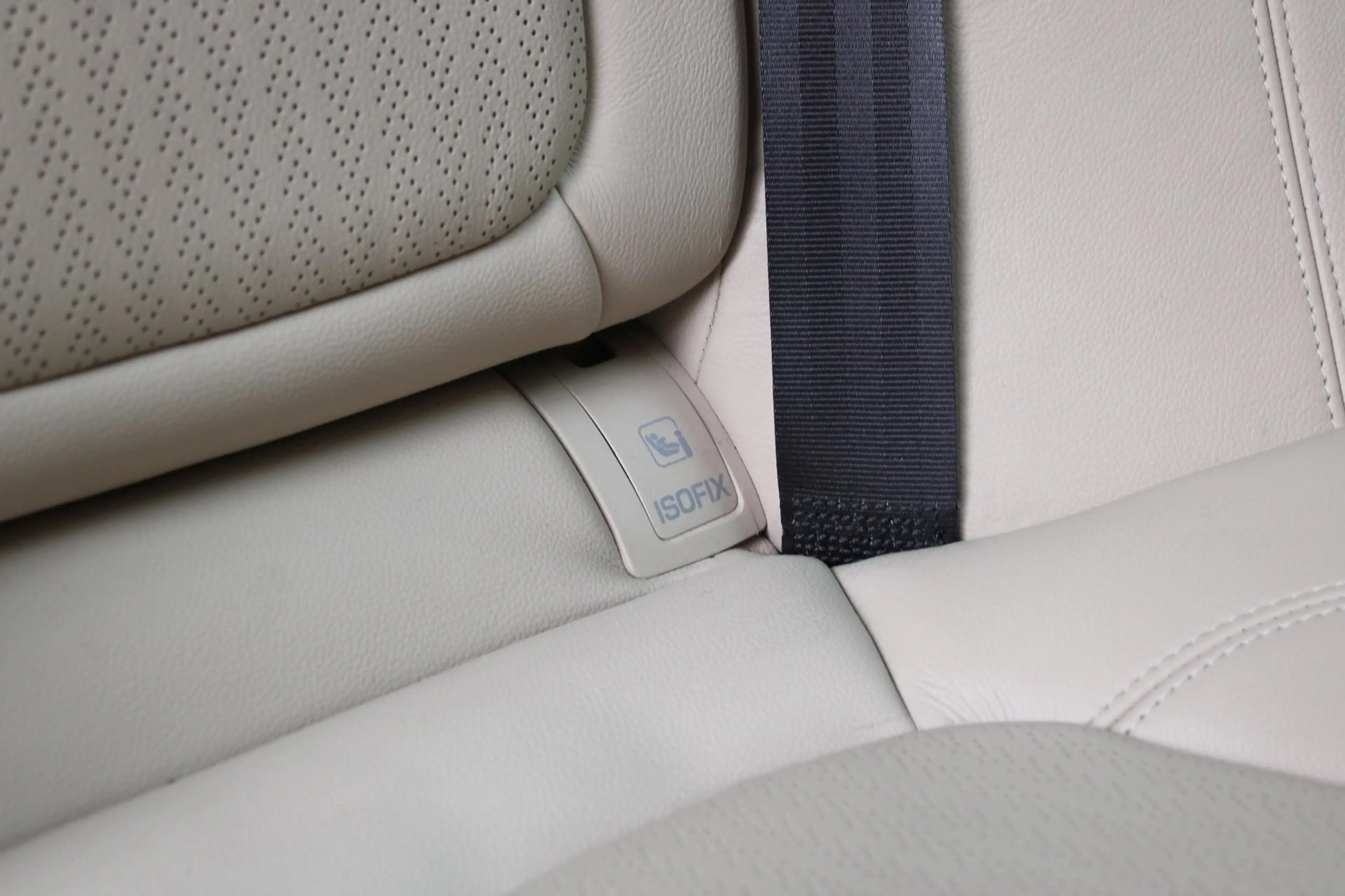 Jaguar XF 2.0 R-Sport|PDC|Camera|Stoel/Stuurverwarming|NAP — photo 39
