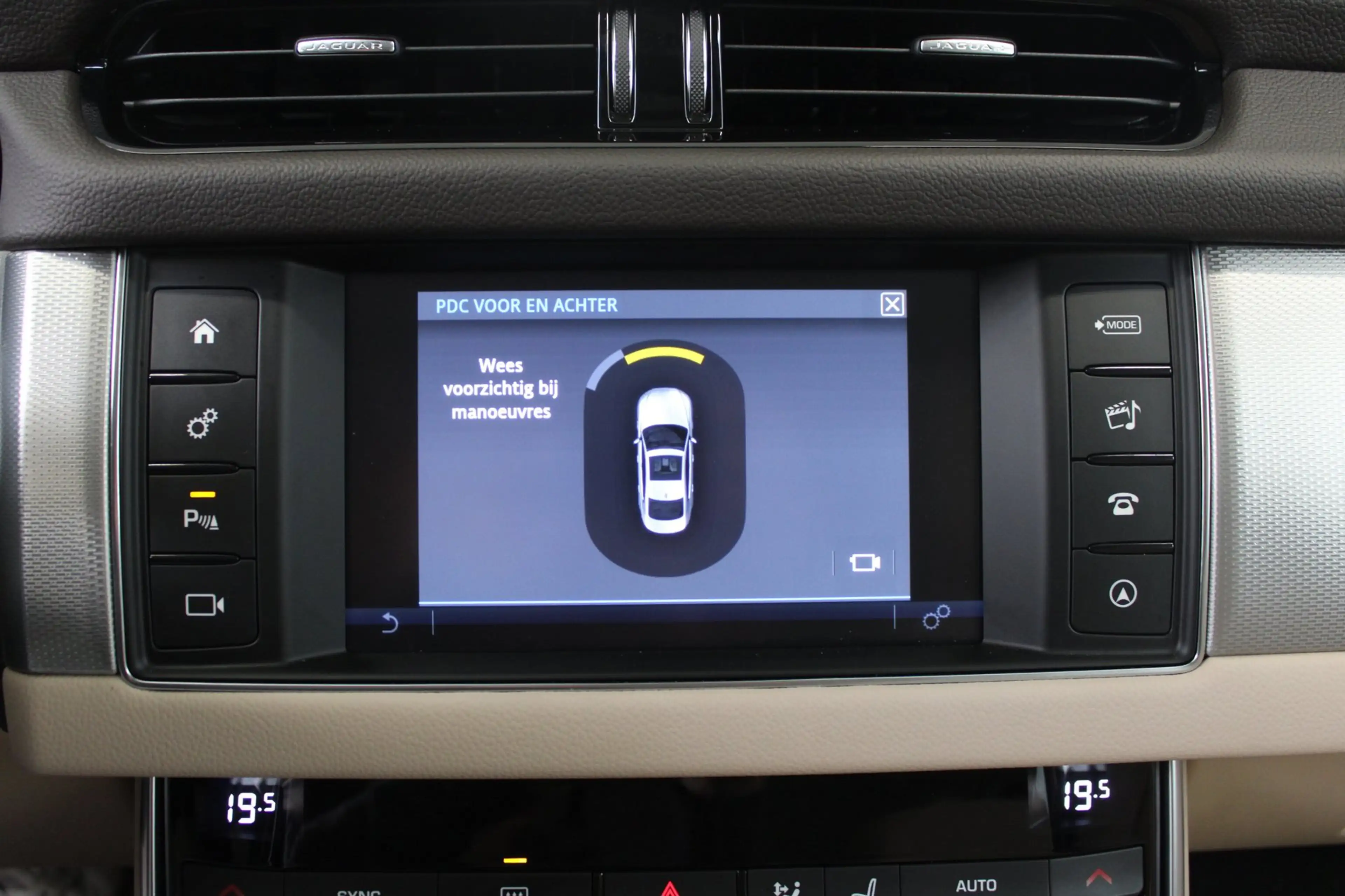 Jaguar XF 2.0 R-Sport|PDC|Camera|Stoel/Stuurverwarming|NAP — photo 28