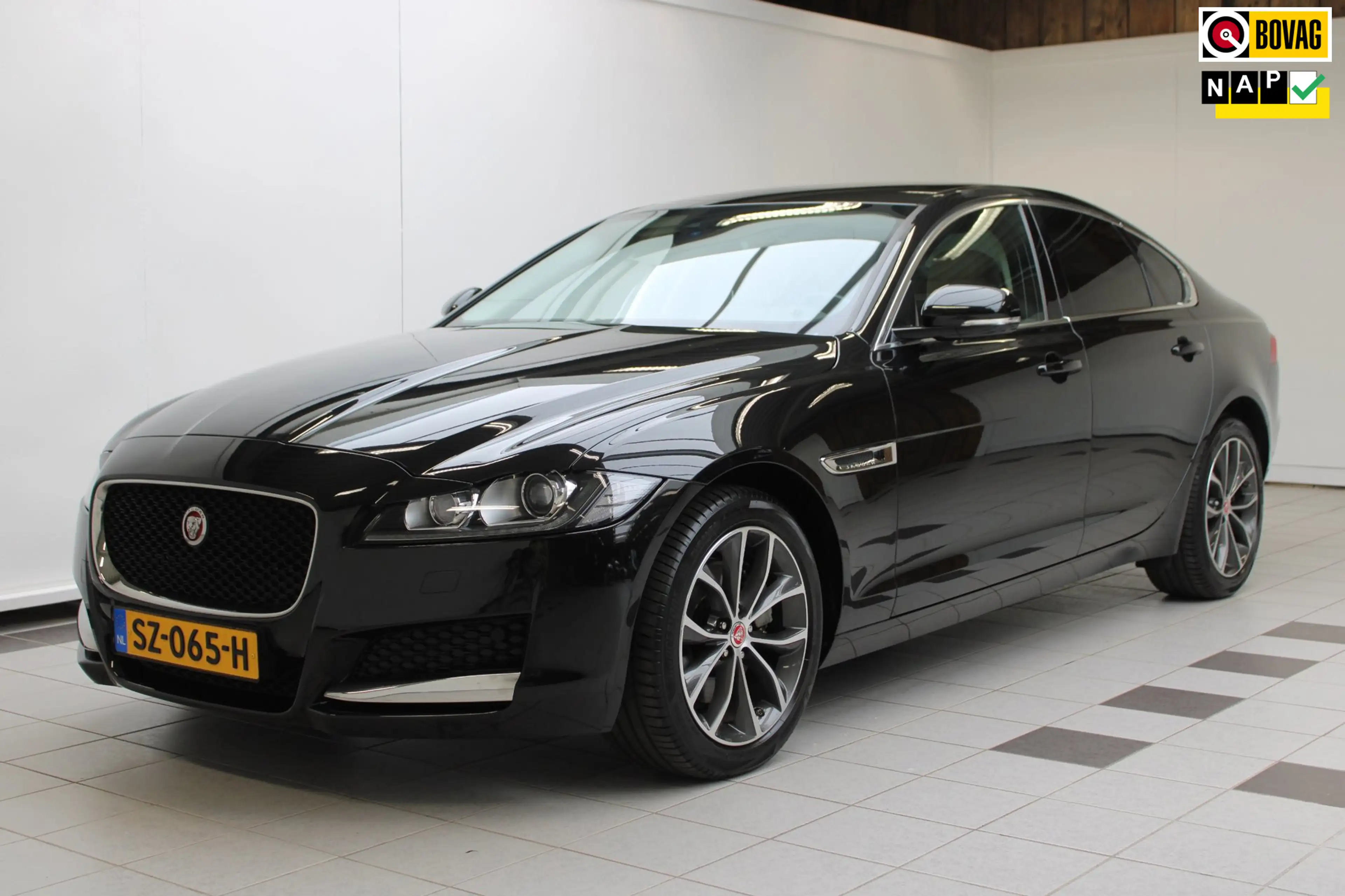 Jaguar XF 2.0 R-Sport|PDC|Camera|Stoel/Stuurverwarming|NAP