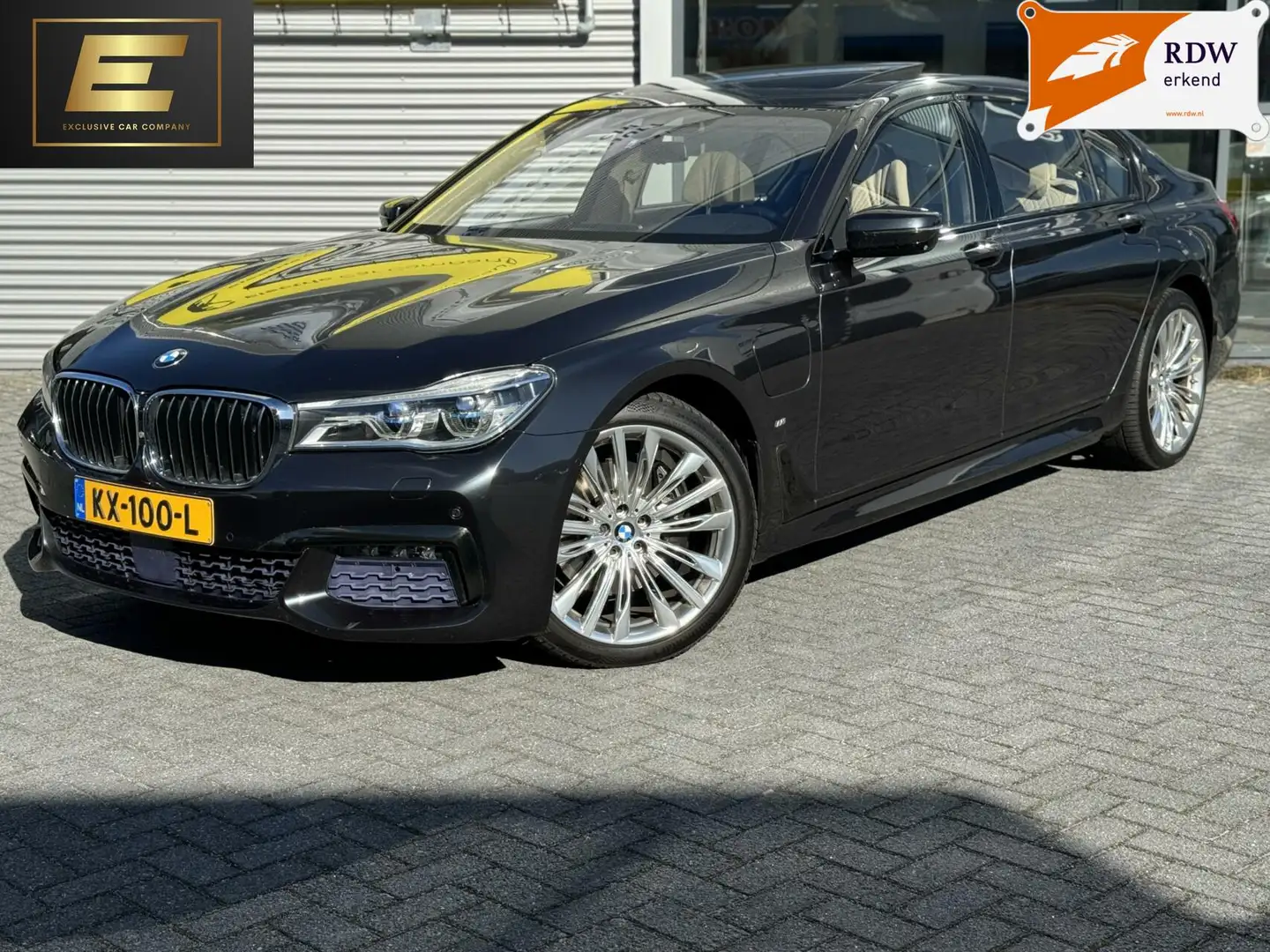 BMW 740 7-serie 740Le | iPerformance High Executive| B&W A Grijs - 1