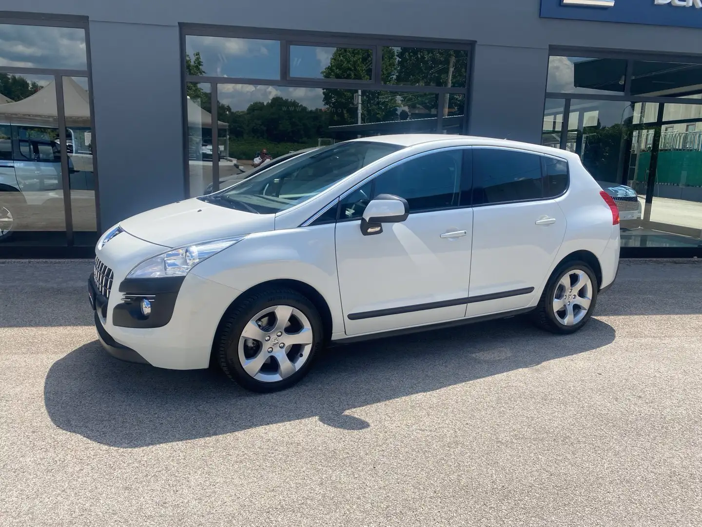 Peugeot 3008 3008 2.0 HDi 150CV Tecno Bianco - 2