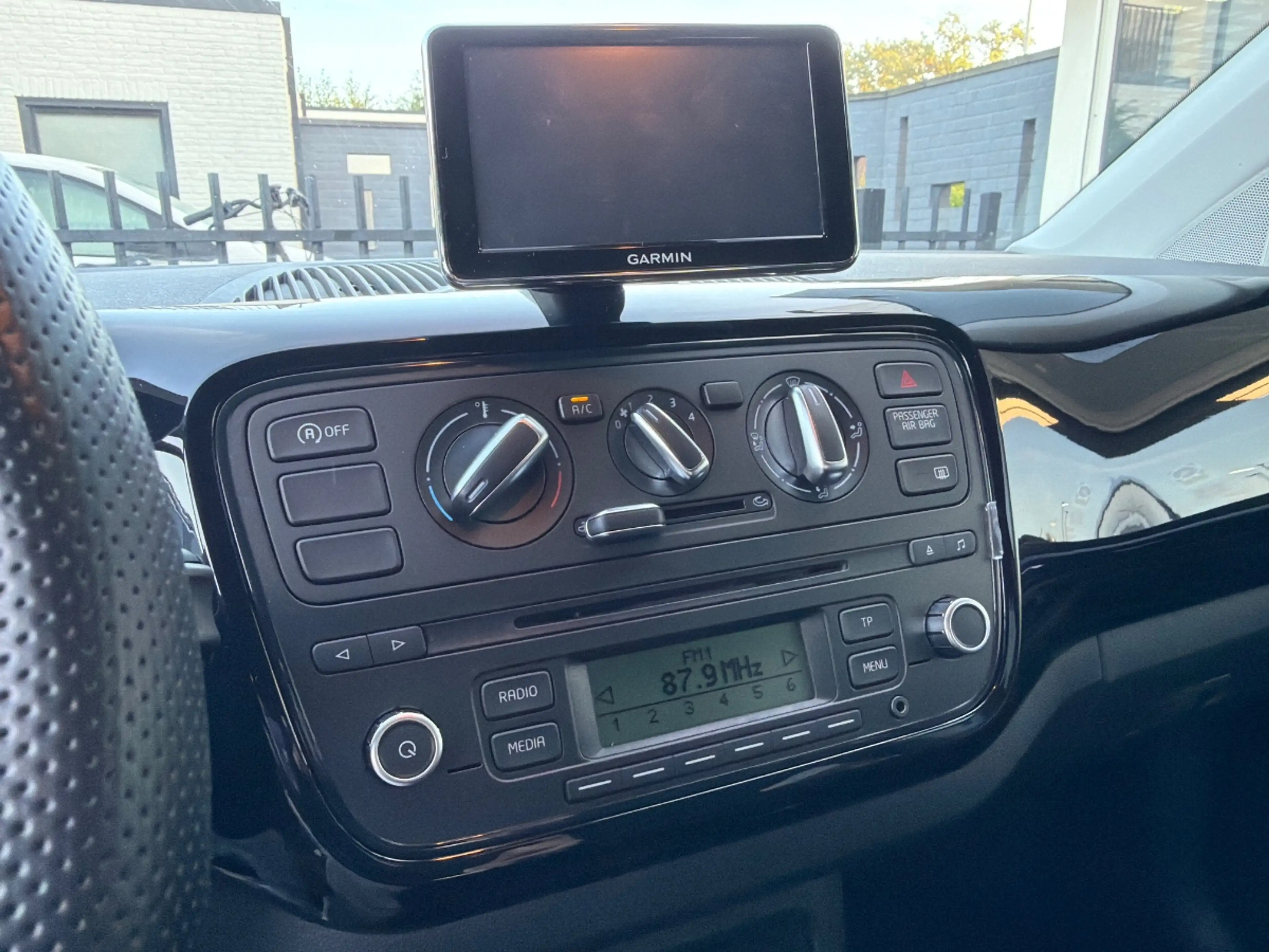 Skoda Citigo 1.0 Greentech |CRUISE|BLUETOOTH|AIRCO| — photo 11
