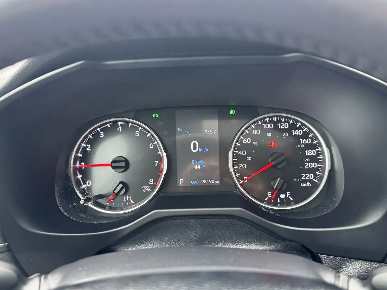 Toyota RAV 4 снимка Toyota RAV 4
