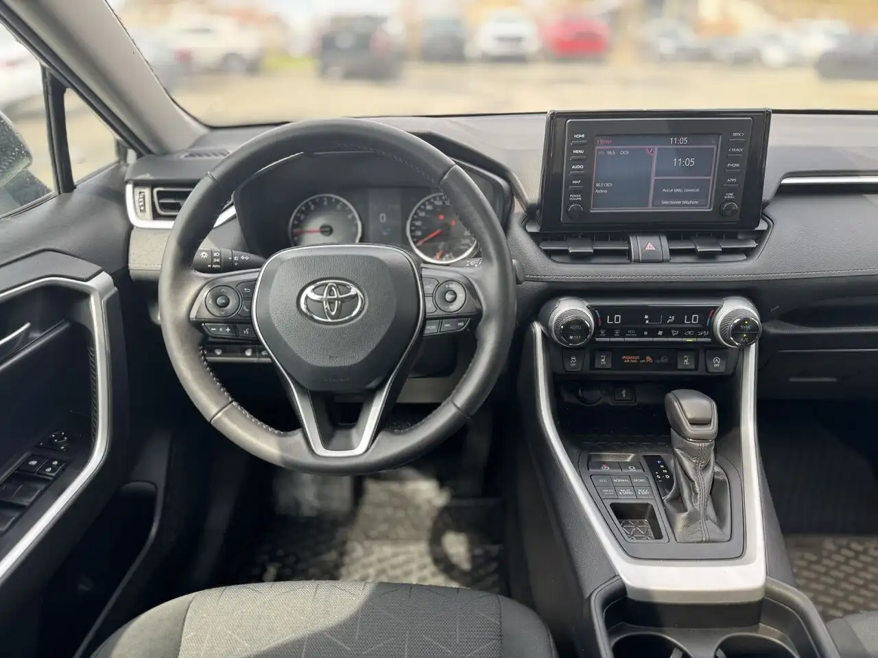 Toyota RAV 4 снимка Toyota RAV 4