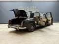 Mercedes-Benz 220 220S "Driving project" Either restore it or just d Negro - thumbnail 47