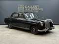 Mercedes-Benz 220 220S "Driving project" Either restore it or just d Negro - thumbnail 23