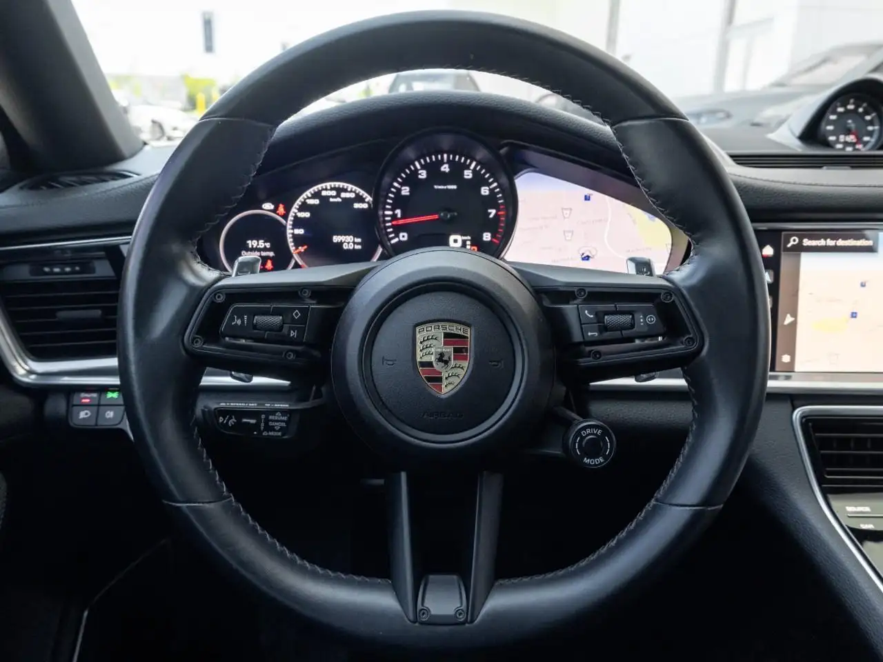 Porsche Panamera снимка Porsche Panamera