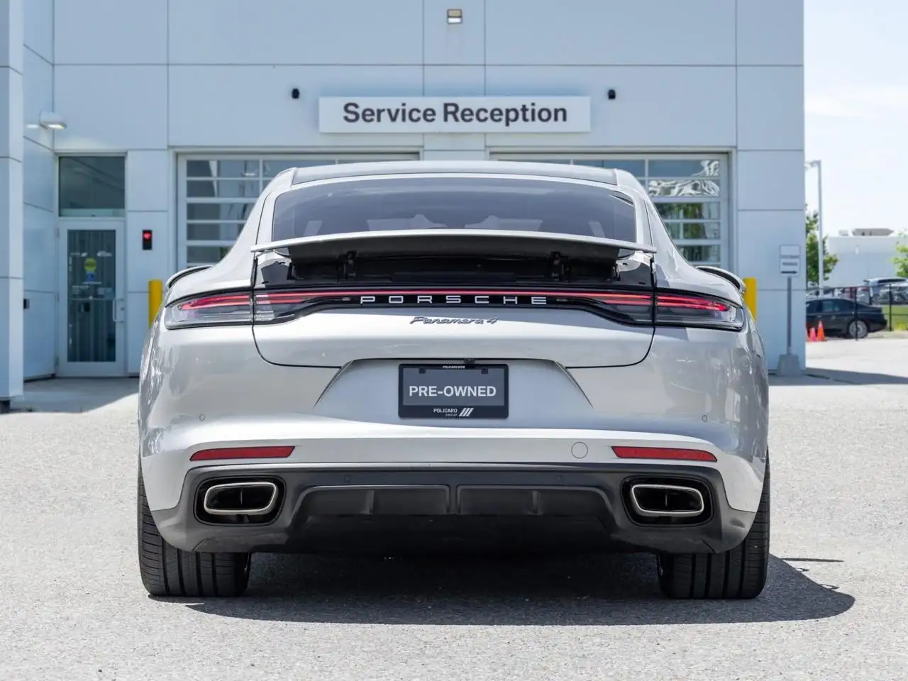 Porsche Panamera снимка Porsche Panamera